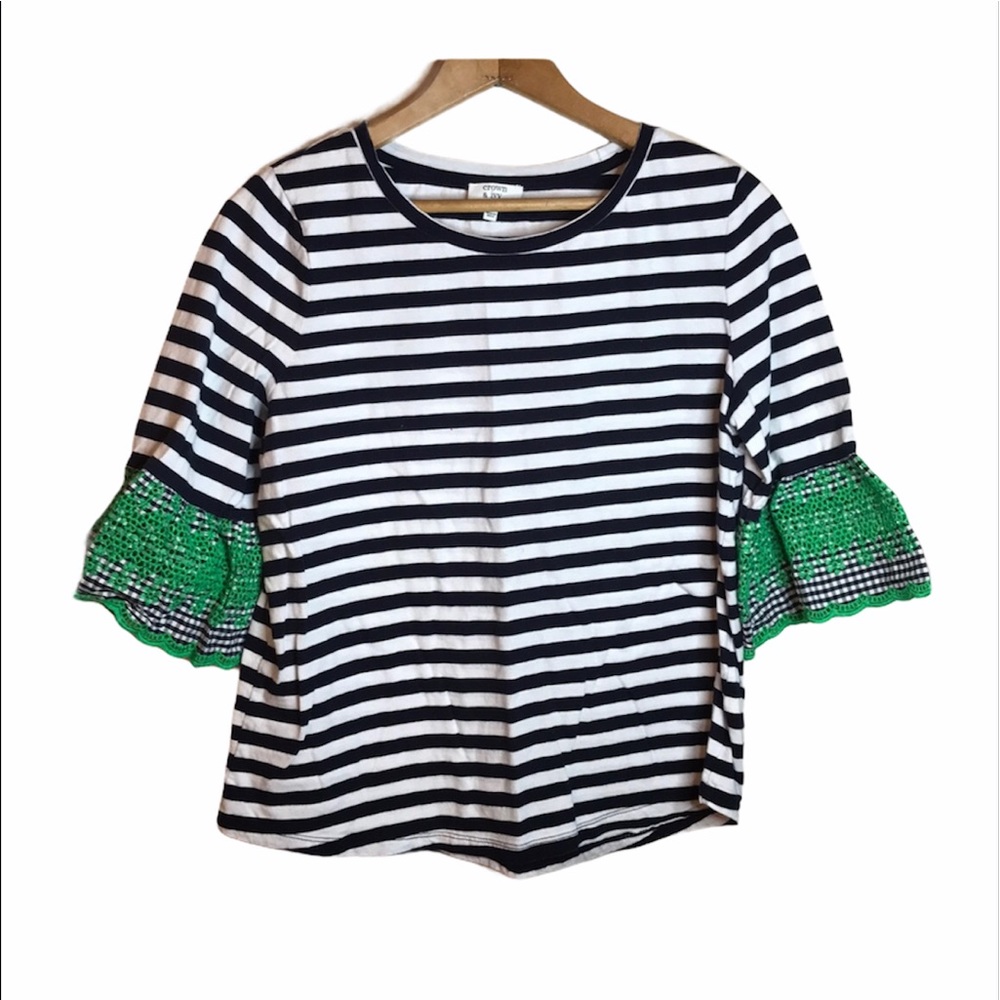 Crown & Ivy Striped top
